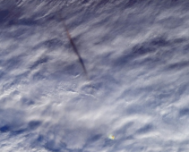 NASA公布白令海上空流星爆炸图像