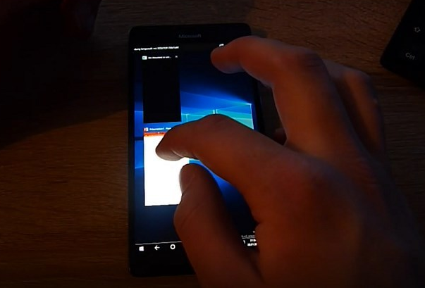 Lumia 950 XL运行Windows 10 ARM演示：操作流畅，能跑Win32程序
