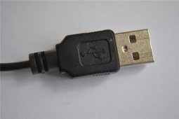 USB 4规范：传输速度40Gbps，兼容雷电3